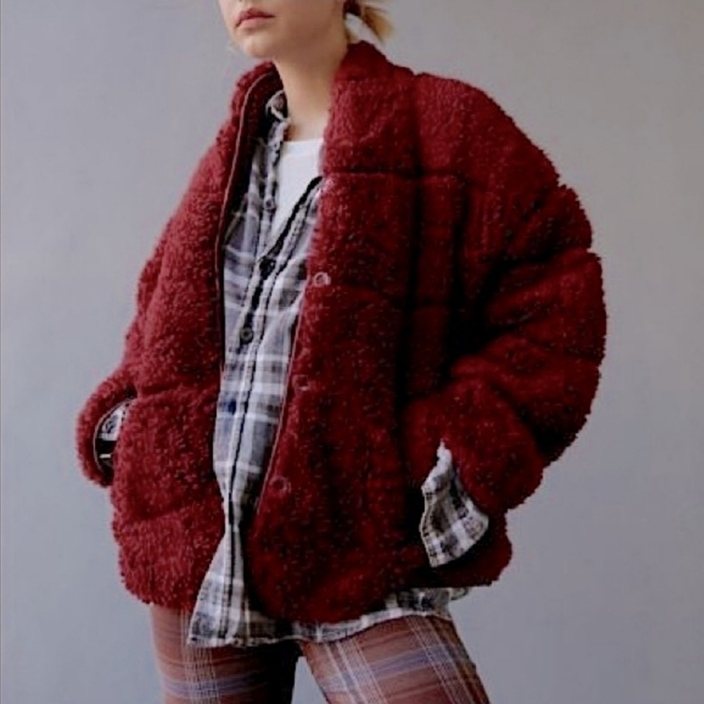 UO Teddy Faux Fur Oversized Button Coat M